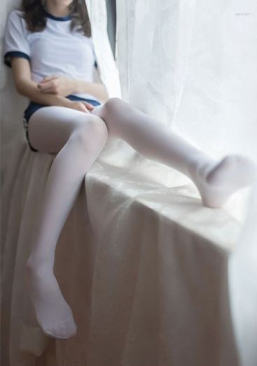 国产大片app免费下载_十万网红美女美酱