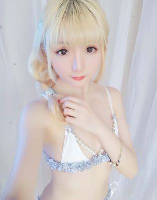 日韩精品成人色三级黶色_高清完整版观看