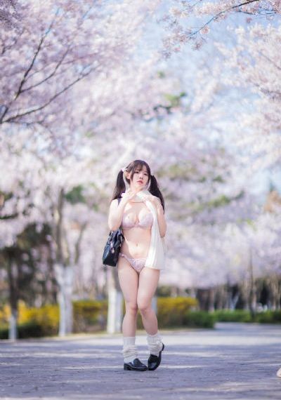 性欧美大战久久久久久久野外黑人_超清视频大全