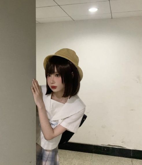 我和嫲嫲狂躁了一晚上的悠_BD韩语在线播放