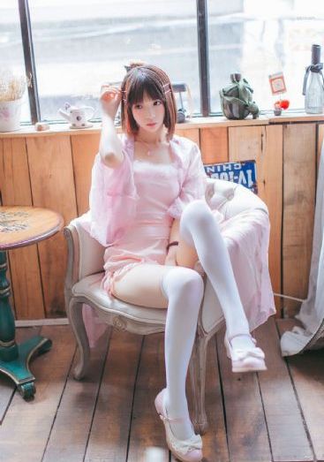 欧美美女壁纸原图_1080电影在线看