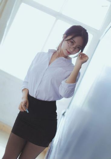 国产化妆品杏仁蜜_4K超清免费观看