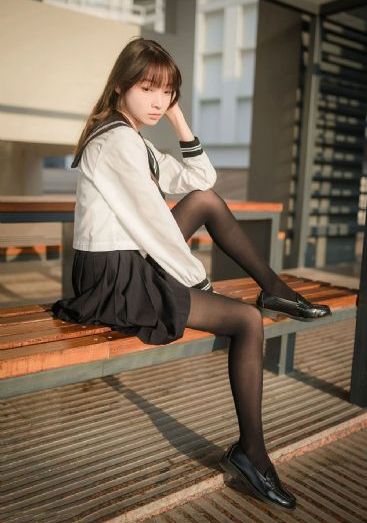 欧美胖女人内衣秀_国产剧韩国电影在线观看