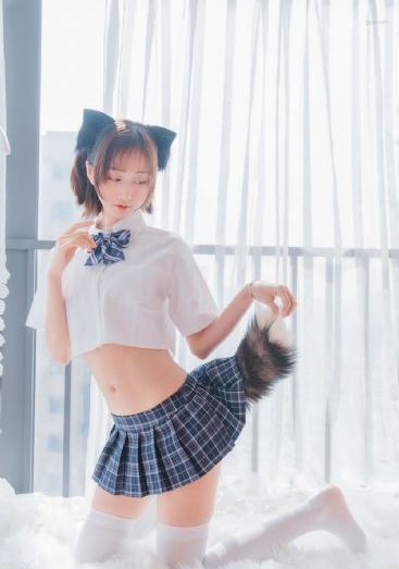 欧美艳星april_2019国语AV首页