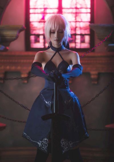 欧美大牌羽绒服a版_BD英语完整在线观看
