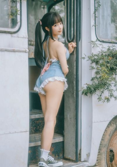 在线日韩乱人伦_720HD高清在线观看