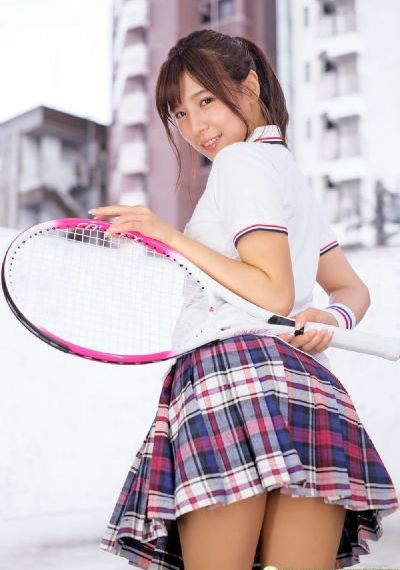 美女洗澡把胸和屁股扒开给别人看_吉吉电影在线观看