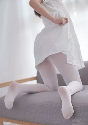 玩弄高傲美妇系列_4K电影完整版