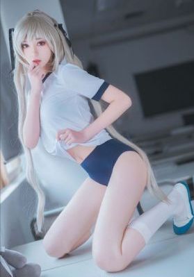 日本香港三级人妇精品电影_HD电影完整版