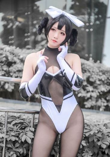 欧美辣妇与黑人30p剧情介绍_成人直接看